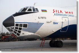 Candid IL-76TD SilkWay-Douchanbe-16mars2008-DSC_0039.jpg